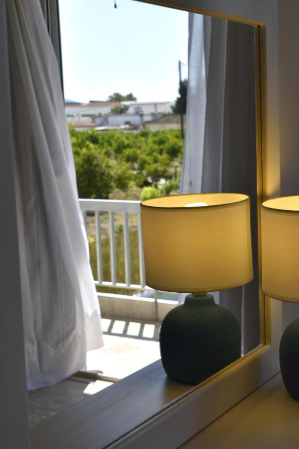 To Spitaki Dalamanara エクステリア 写真